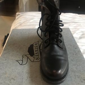 Freebird combat boots Manchester size 10